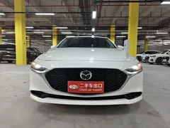 2022 Mazda 3 2.0L AT, белый — фото 2