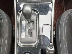 2020 Mitsubishi Outlander 2.0L 2WD 5-seat, белый — фото 12