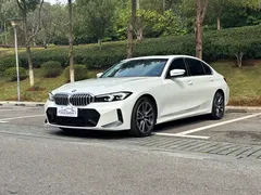 2023 BMW 3 Series 320Li M Sport Package, белый — фото 1