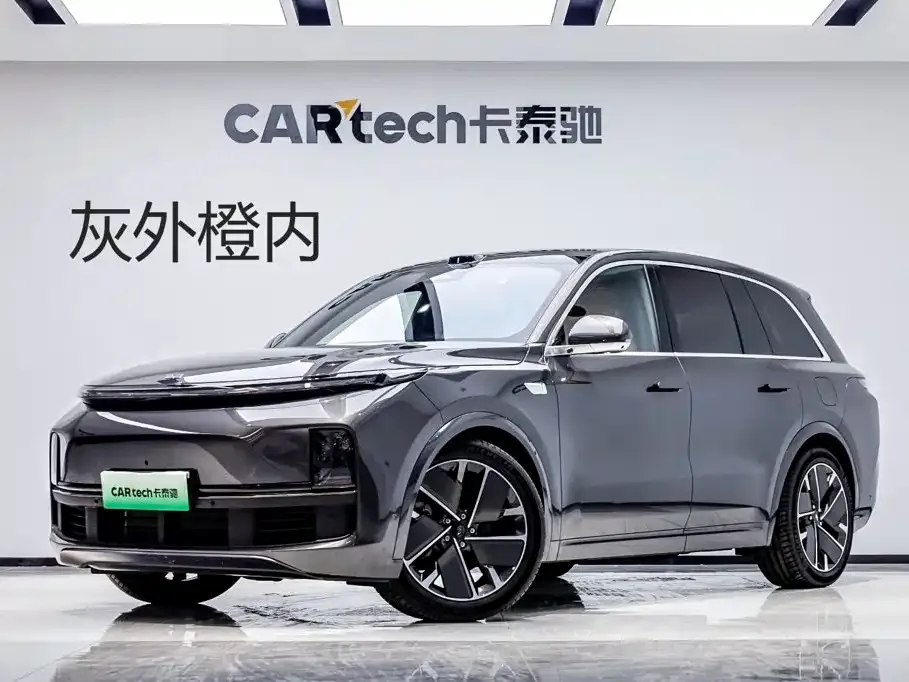 2025 Li Auto L8