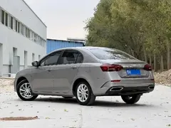 2021 Geely Emgrand UP 1.5L CVT Luxury — фото 7