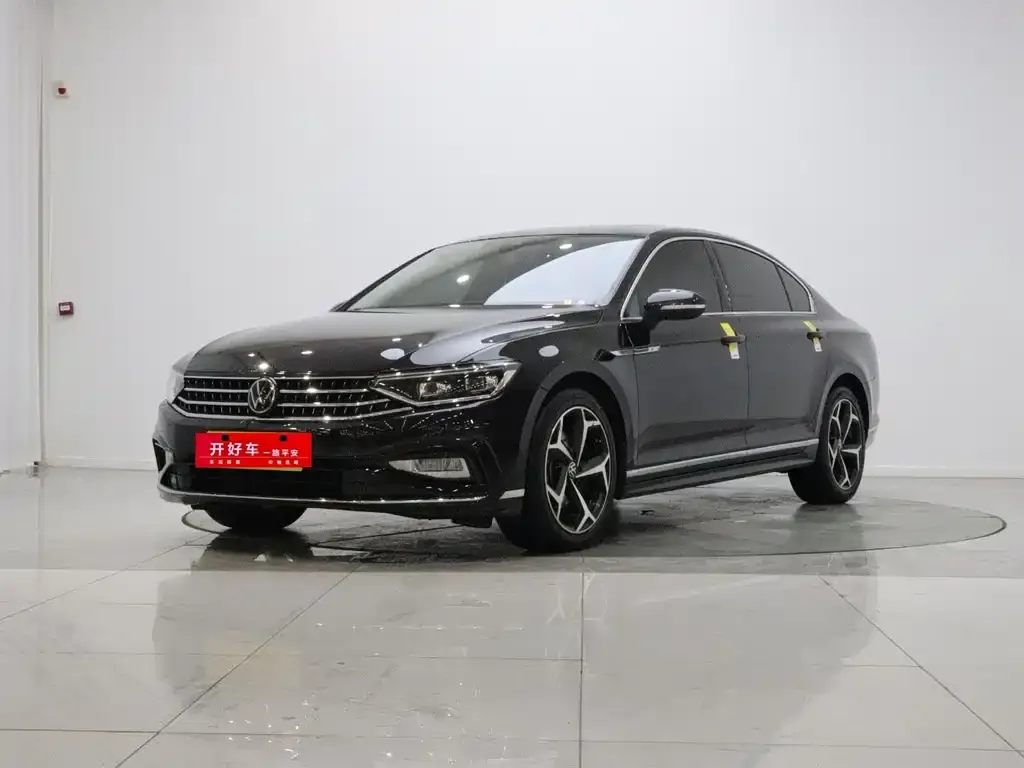 2023 Volkswagen Magotan 330TSI DCT Luxury