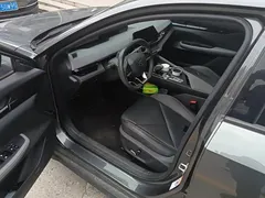 2022 Changan UNI-V 1.5T Premium — фото 8