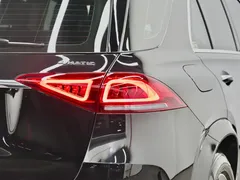 2021 Mercedes-Benz GLE 350 4MATIC Luxury, чёрный — фото 32