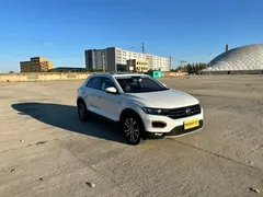 2022 Volkswagen T-Roc 280TSI DSG 2WD Comfort Plus, белый — фото 3