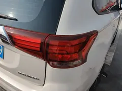 2021 Mitsubishi Outlander 2.0L 2WD 5 Seats, белый — фото 8