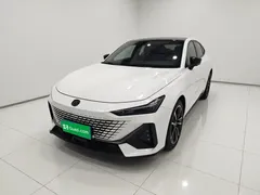 2023 Changan UNI-V 1.5T Premium, белый — фото 1