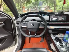 2023 Changan UNI-V 1.5T Premium, белый — фото 6