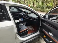 2023 Changan UNI-V 1.5T Premium, белый — фото 19