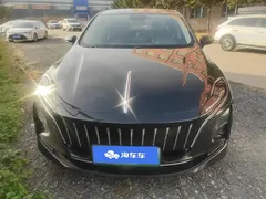 2023 Hongqi E-QM5 EV Basic, чёрный — фото 2