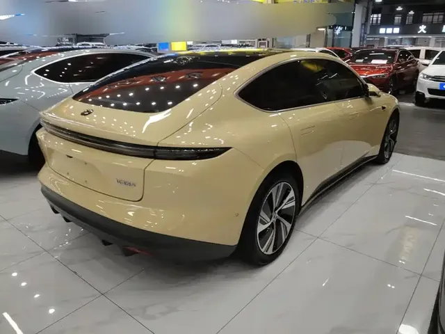 2022 Nio ET5 75kWh
