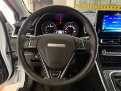 2023 Haval M6 Plus 1.5T MT Elite, белый — фото 13