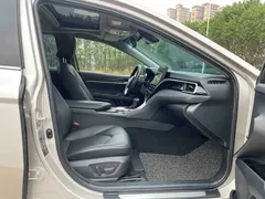 2023 Toyota Camry 2.0G Luxury — фото 8