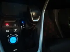 2023 Toyota Wildlander Hybrid 2.5L 4WD High Performance, белый — фото 10