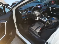 2023 Toyota Wildlander Hybrid 2.5L 4WD High Performance, белый — фото 12