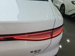 2025 BYD Seal 05 PHEV 120KM Smart Driving Flagship, белый — фото 8