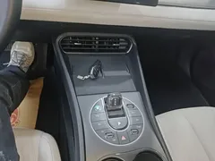 2025 BYD Seal 05 PHEV 120KM Smart Driving Flagship, белый — фото 14