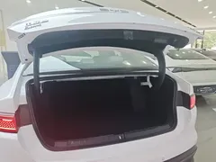 2025 BYD Seal 05 PHEV 120KM Smart Driving Flagship, белый — фото 19