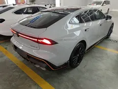 2022 Changan UNI-V 1.5T Sport — фото 7