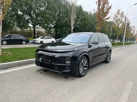 2023 Li Auto L9 Pro