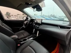 2023 Toyota Corolla Cross 2.0L Elite, белый — фото 7