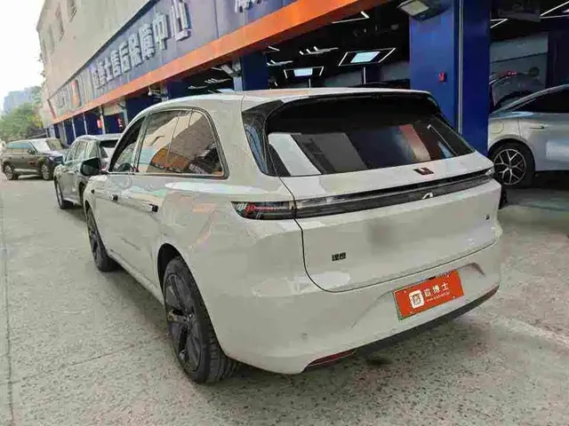 2024 Li Auto L6