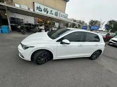 2021 Volkswagen Golf 280TSI DSG Pro, белый — фото 2