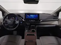 2023 Toyota Granvia 2.5L Hybrid Premium Plus, чёрный — фото 5