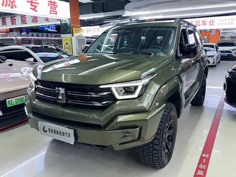 2023 Tank 400 Hi4-T PHEV