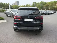 2022 BMW X5 40Li M Sport Package, чёрный — фото 3