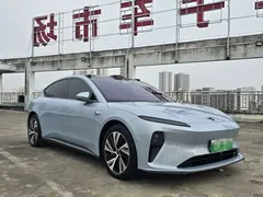 2022 Nio ET5 75kWh, синий — фото 3