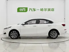2021 Kia Cerato 1.5L CVT Fashion, белый — фото 4