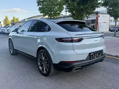 2023 Porsche Cayenne Coupe 3.0T — фото 17