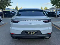 2023 Porsche Cayenne Coupe 3.0T — фото 18