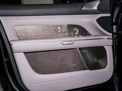 2026 Nio ES8 6-seat Executive Signature, чёрный — фото 18