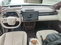 2023 Zeekr X RWD ME 5-seat, белый — фото 10