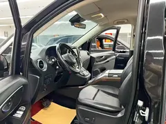 2020 Mercedes-Benz Vito 2.0T Business 7-seat, чёрный — фото 7