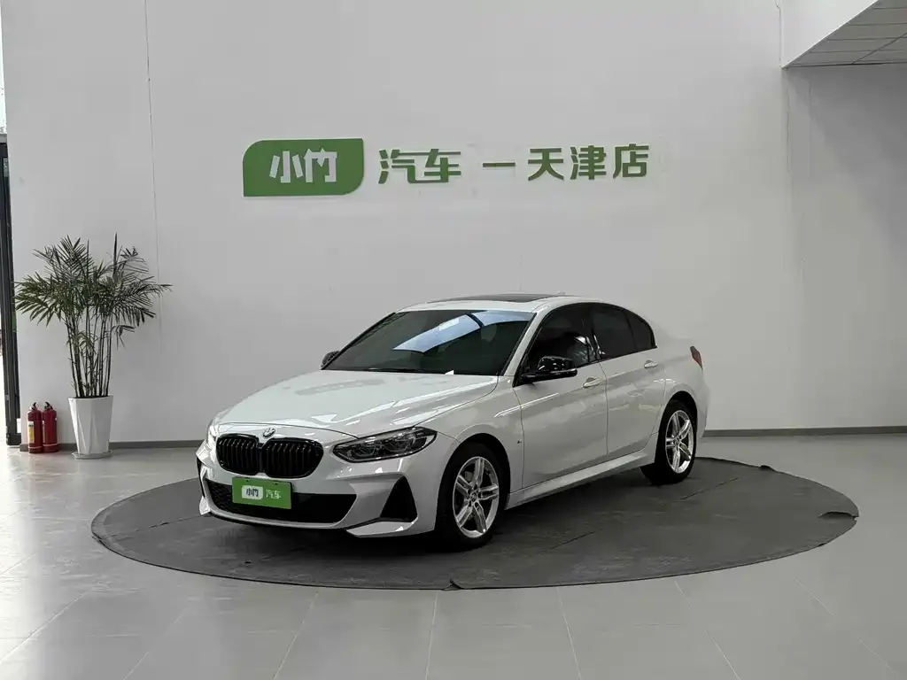 2023 BMW 1 Series 120i M Sport Night Edition