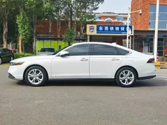 2023 Honda Accord 260TURBO, белый — фото 4