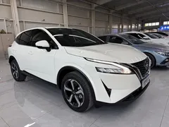 2023 Nissan Qashqai 1.3T CVT Luxury, белый — фото 3