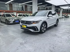 2023 Volkswagen Tiguan L 330TSI AT 2WD R-Line Flagship, белый — фото 1