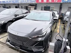 2023 Changan UNI-V 1.5T Sport — фото 2