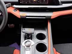 2023 Changan UNI-V 1.5T Sport — фото 8