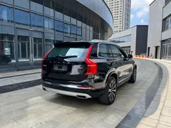 2021 Volvo XC90 7-seat, чёрный — фото 15
