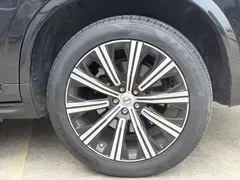 2021 Volvo XC90 7-seat, чёрный — фото 18
