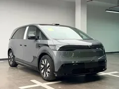 2025 Zeekr Mix Long Range ADAS — фото 3