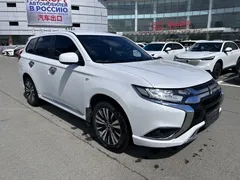 2021 Mitsubishi Outlander 2.0L 2WD Enjoy 5-seat, белый — фото 3