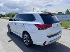 2021 Mitsubishi Outlander 2.0L 2WD Enjoy 5-seat, белый — фото 12