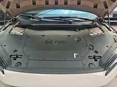 2022 Nio ET5 75kWh, чёрный — фото 20