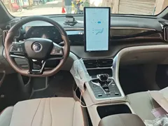 2022 BYD Song Pro DM-i PHEV 51km Premium, белый — фото 5